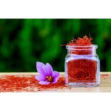 زعفران  پوشال جلوه‌ ای از اصالت و تازگی طبیعت